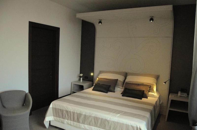 SantʼAgata di Militello Hotel Palazzo Fortunato מראה חיצוני תמונה
