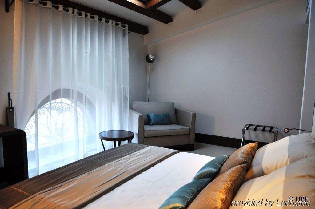 SantʼAgata di Militello Hotel Palazzo Fortunato מראה חיצוני תמונה